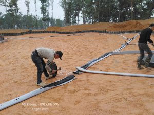 Thi công kết nối bản thoát nước ngang
